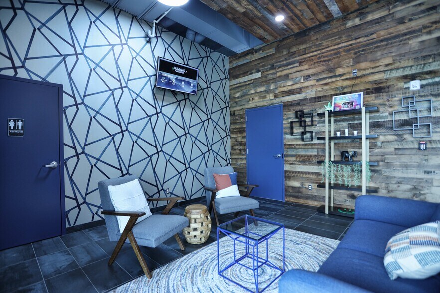 More Photos Of 11315 Hide-A-Way Ln, Thackerville Warehouse For Sale