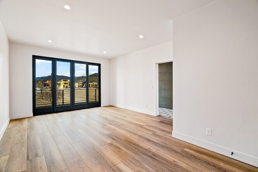 More Photos Of 421 Chestnut St, Buena Vista Apartments For Sale