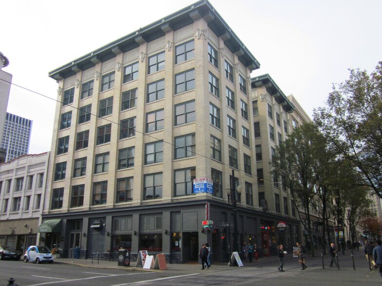 More Photos Of 815 SW 2nd Ave, Portland Office For Lease