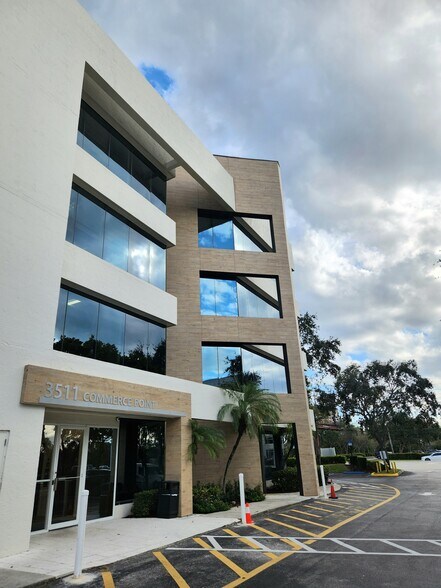 More Photos Of 3511 W Commercial Blvd, Fort Lauderdale Office For Lease