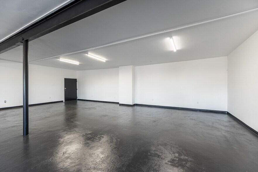 More Photos Of 610 E Broadway Ave, Moses Lake Freestanding For Lease