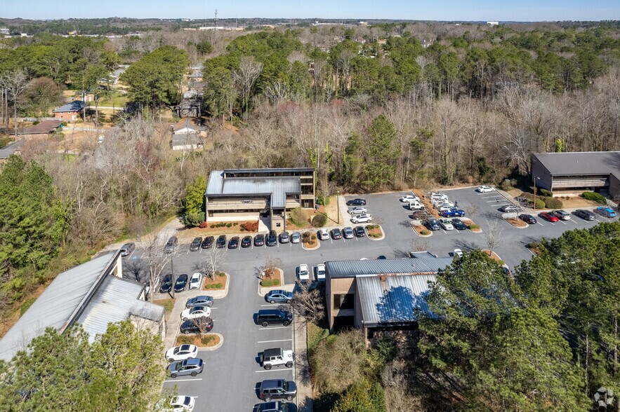 More Photos Of 3066 Mercer University Dr, Chamblee Office For Sale