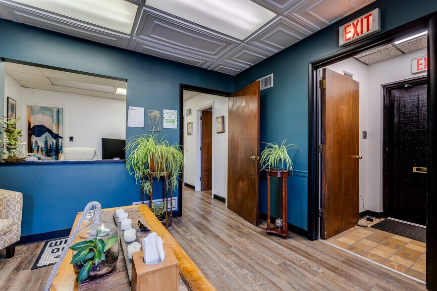 More Photos Of 745 E Warrington Ave, Pittsburgh Medical For Lease