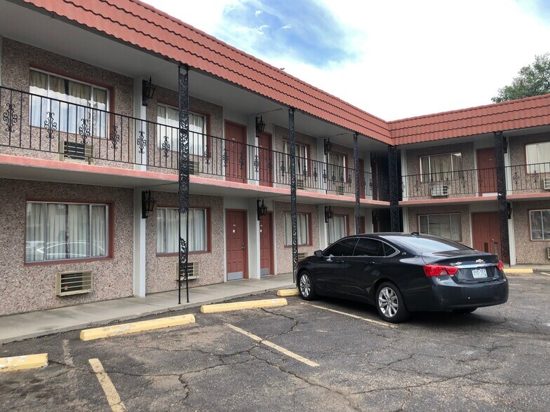More Photos Of 1321 Elm Ave, Rocky Ford Hotel For Sale