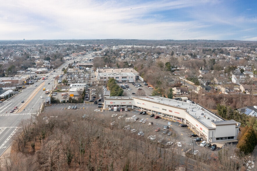 More Photos Of 621 Jericho Tpke, Syosset Unknown For Lease