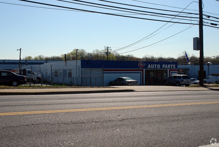 Primary Photo Of 116 Ritchie Rd, Capitol Heights Freestanding For Sale