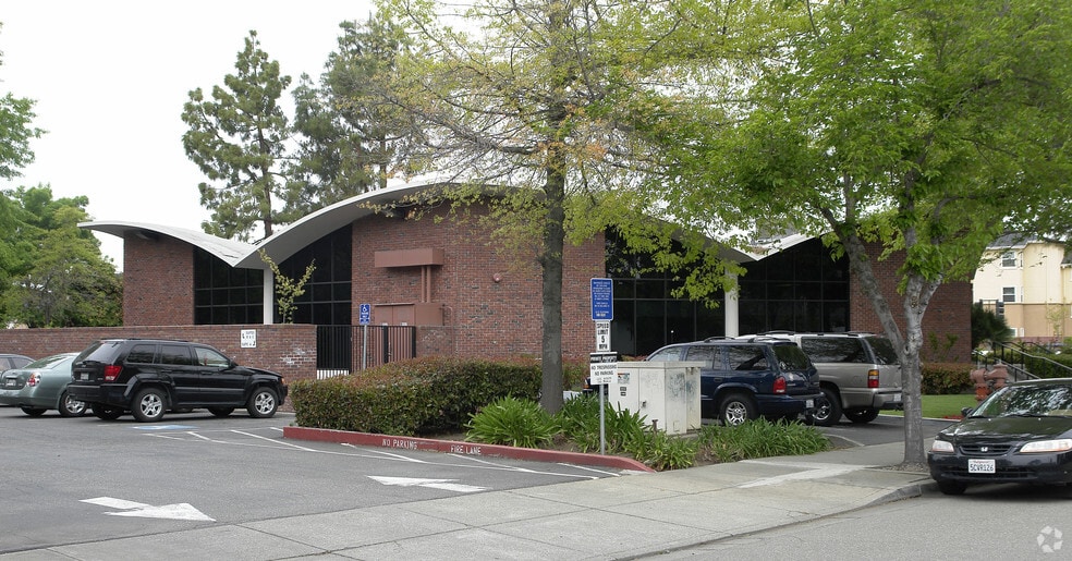 More Photos Of 995-999 E Stanley St, Livermore Medical For Sale