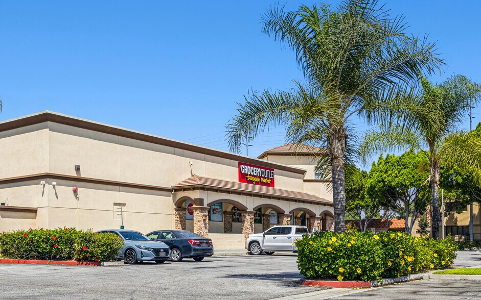 More Photos Of 140 E Live Oak Ave, Arcadia Drugstore For Sale