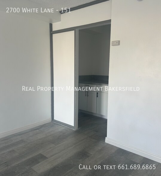 More Photos Of 2700 White Ln, Bakersfield Apartments For Sale