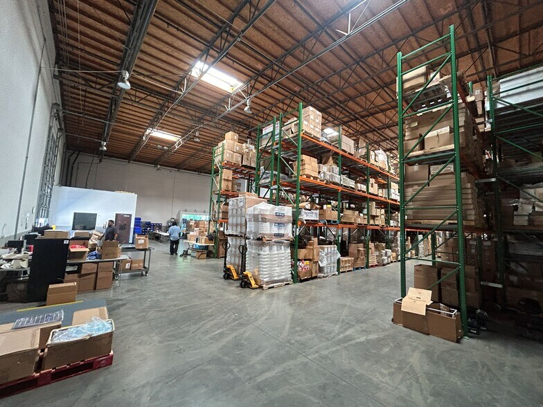 More Photos Of 28034 Industry Dr, Valencia Industrial For Lease