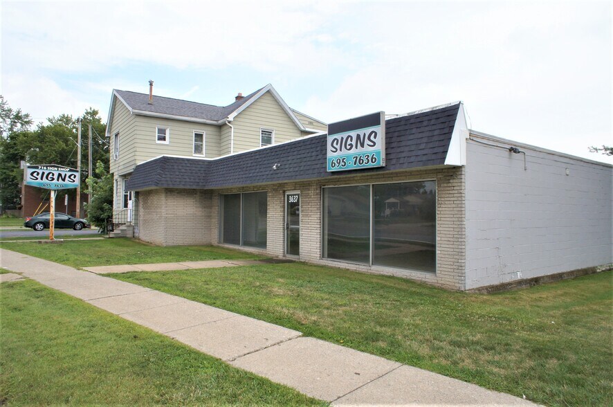 More Photos Of 3637 Walden Ave, Lancaster Storefront Retail Residential For Sale