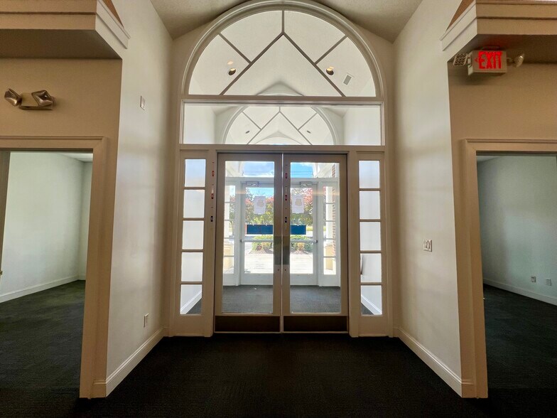 More Photos Of 991 S Mcpherson Church Rd, Fayetteville Bank For Lease