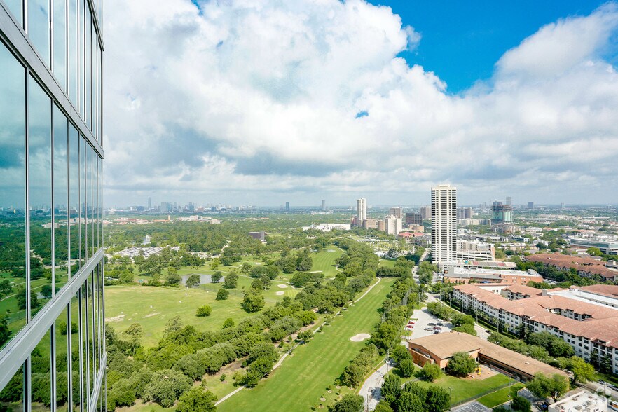 More Photos Of 5927 Almeda Rd, Houston Apartments For Lease