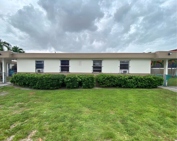 More Photos Of 3235 NW 46th St, Miami Apartments For Sale