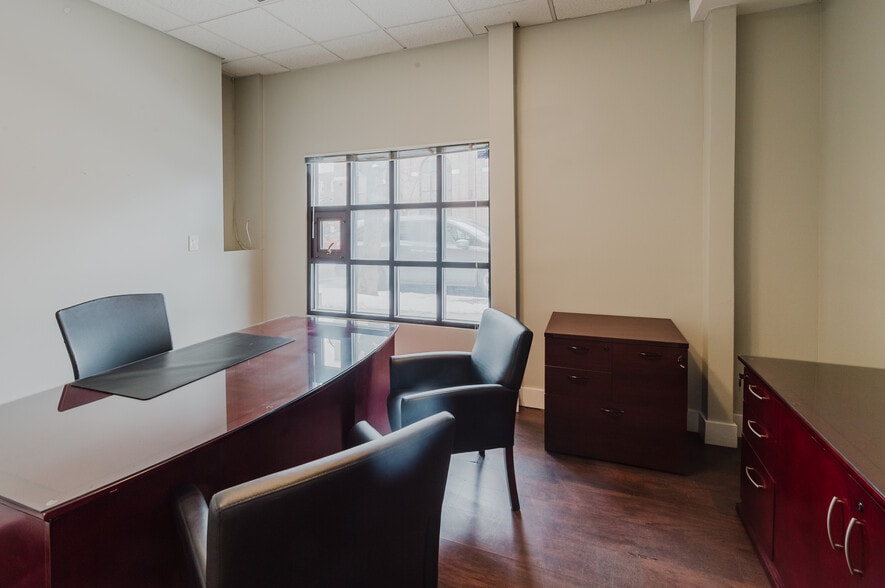 More Photos Of 98-22 Metropolitan Ave, Forest Hills Storefront Retail Residential For Sale