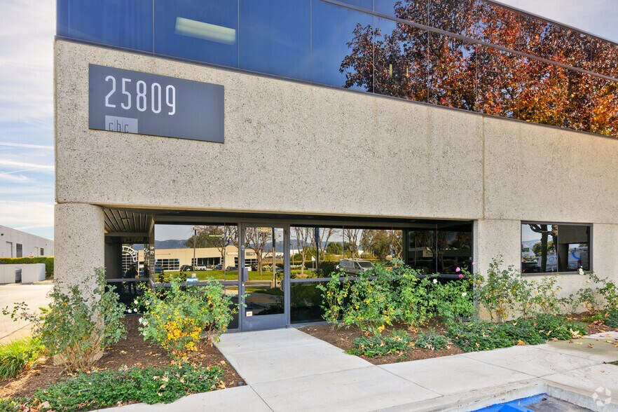 More Photos Of 25809 Business Center Dr, Redlands Industrial For Lease