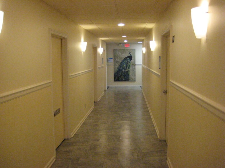 More Photos Of 2728 Colonial Ave SW, Roanoke Office For Lease