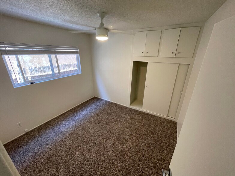 More Photos Of 3117 E 6th St, Long Beach Apartments For Sale