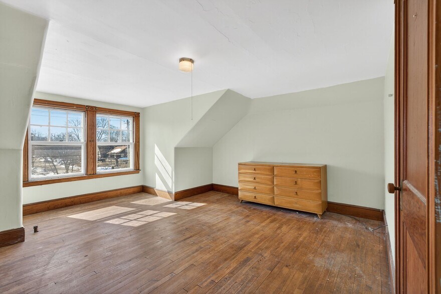 More Photos Of 499 Brighton Ave, Portland Multifamily For Sale
