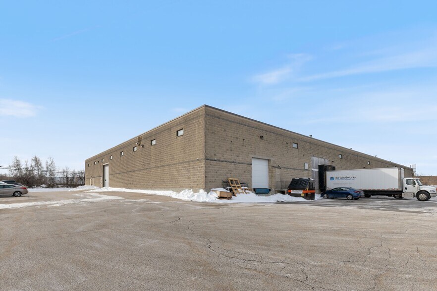 More Photos Of 9 Delta Dr, Londonderry Warehouse For Sale