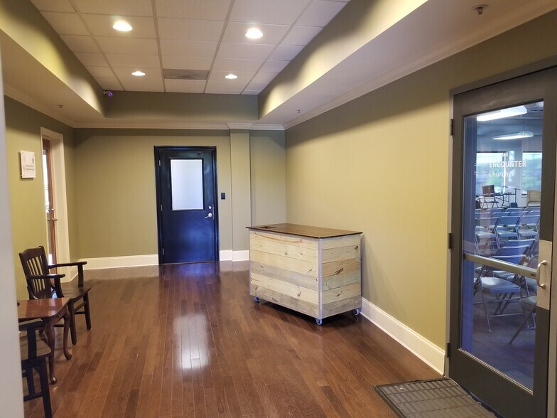 More Photos Of 3450 Acworth Due West Rd NW, Kennesaw Office For Lease
