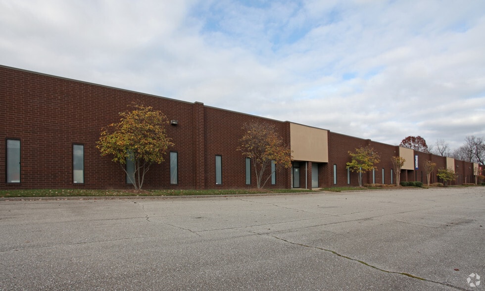 More Photos Of 6761 Baymeadow Dr, Glen Burnie Flex For Lease