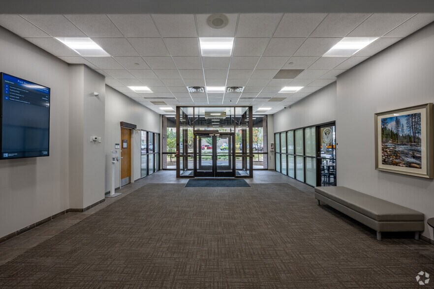 More Photos Of 360 Sherman St, Saint Paul Medical For Lease