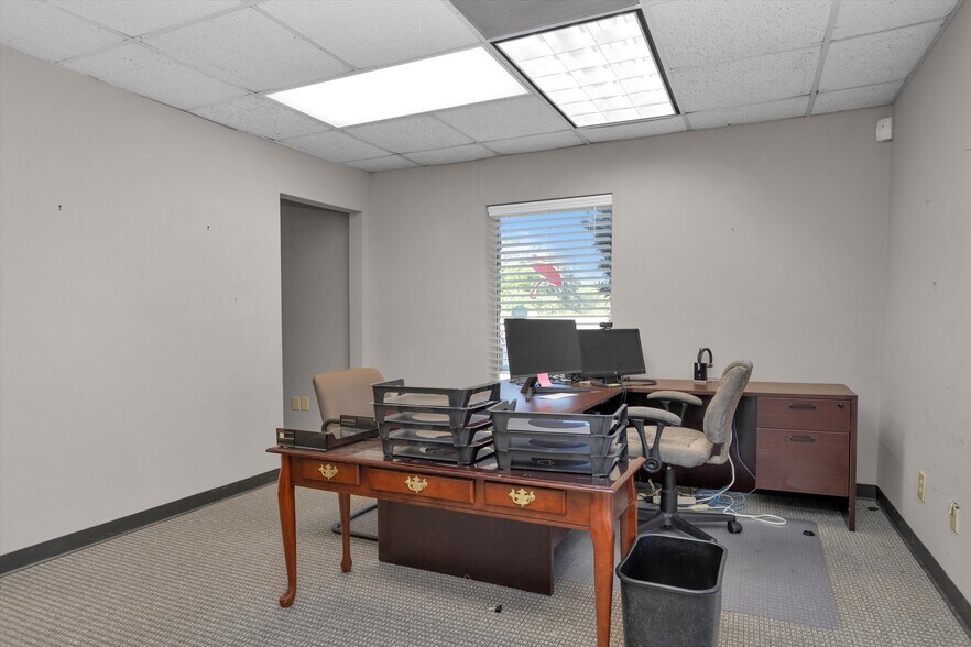 More Photos Of 22516 Aldine Westfield Rd, Spring Medical For Sale