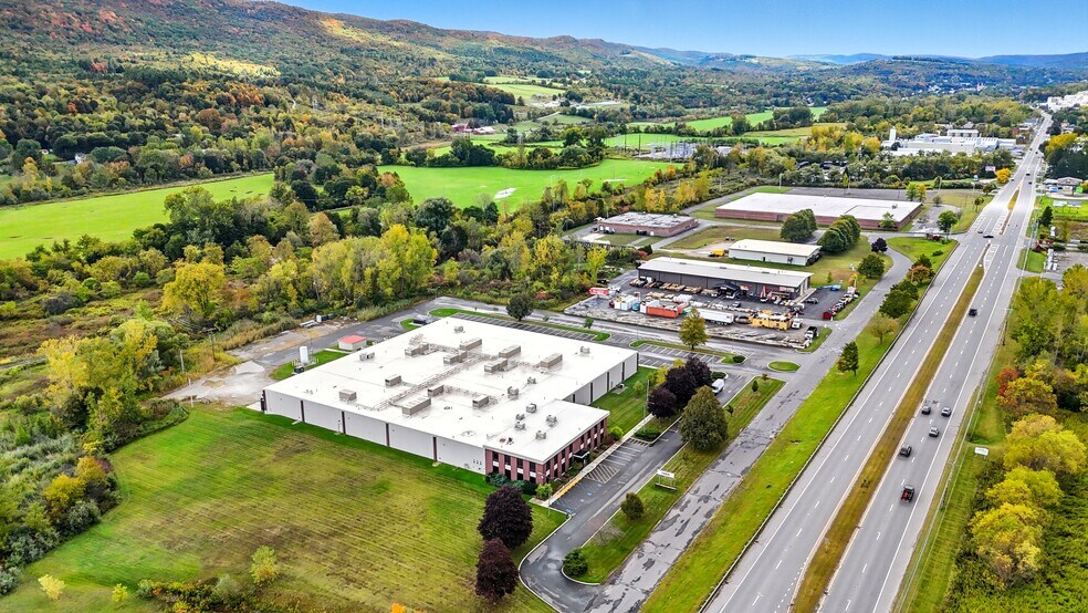 More Photos Of 1466 Curran Hwy, North Adams Manufacturing For Lease