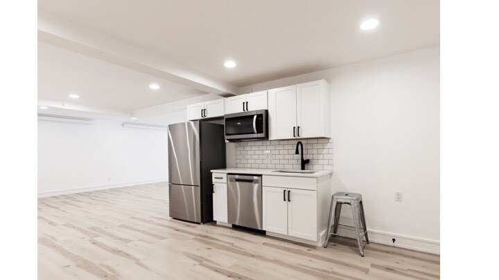 More Photos Of 245 N Glenwood St, Jackson Apartments For Sale