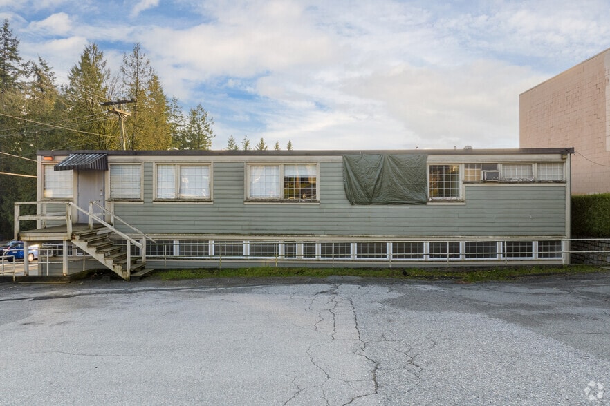 More Photos Of 1199 Austin Ave, Coquitlam Medical For Lease