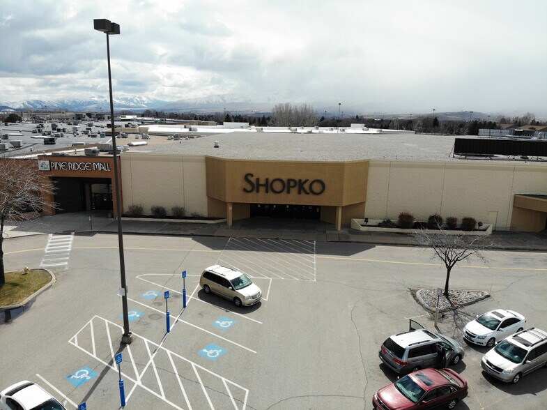 More Photos Of 4215 Yellowstone Ave, Pocatello Storefront For Lease