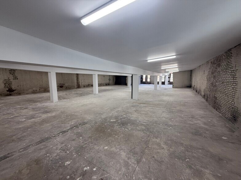 More Photos Of 156 E 105th St, New York Specialty For Lease