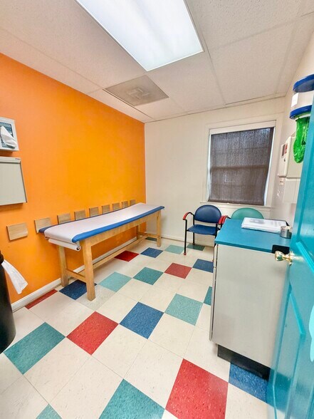 More Photos Of , Upper Marlboro Office For Sale