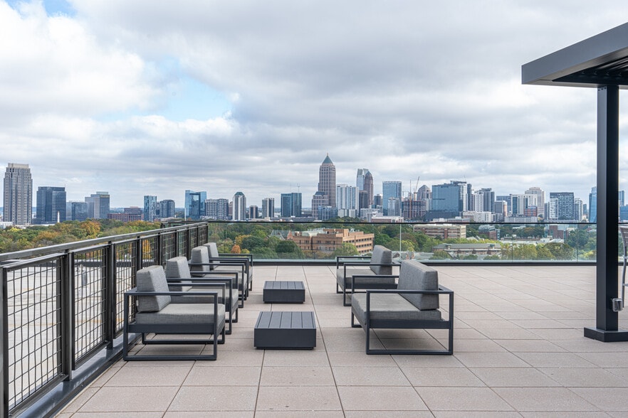 More Photos Of 889 Howell Mill Rd, Atlanta Office For Lease