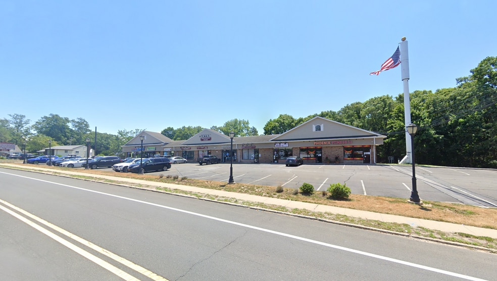 More Photos Of 260 Smithtown Blvd, Nesconset Unknown For Lease