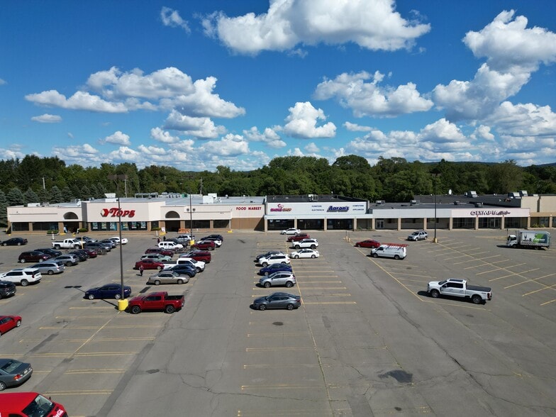 Primary Photo Of 1000 N Elmira St, Sayre Unknown For Lease