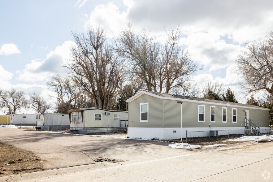 More Photos Of 1010 Maple St, Chadron Manufactured Housing Mobile Home Park For Sale