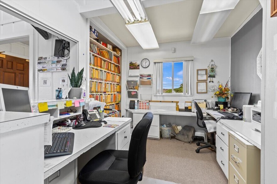 More Photos Of 781 Roza Dr, Zillah Healthcare For Sale