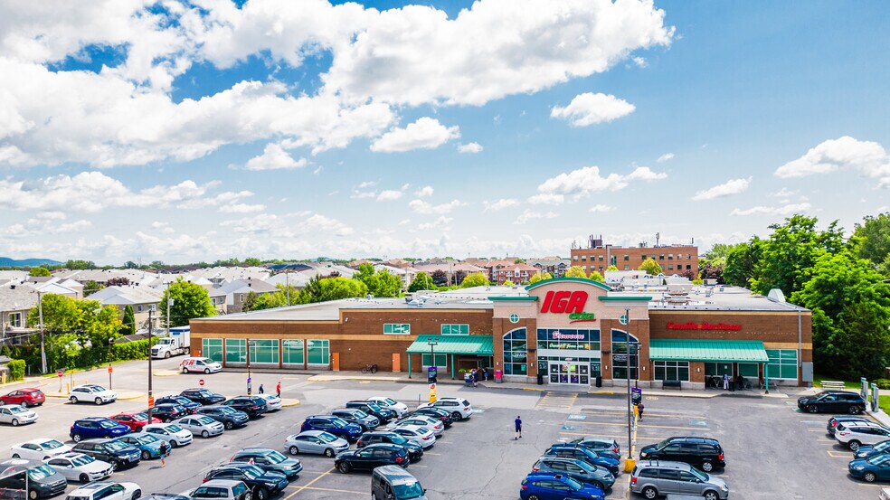 More Photos Of 6250 Blvd Cousineau, Saint-hubert Unknown For Lease