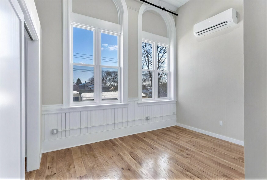 More Photos Of 72 Kendrick Ave, Woonsocket Apartments For Sale