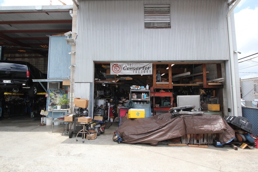 959 Queen St, Honolulu, HI 96814 Auto Repair For Sale