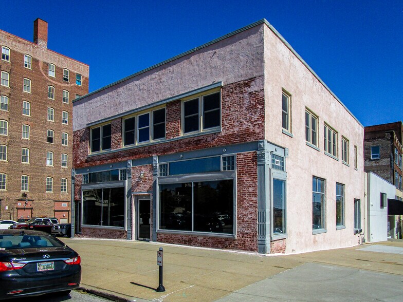 Primary Photo Of 613 S 16th St, Omaha Freestanding For Lease