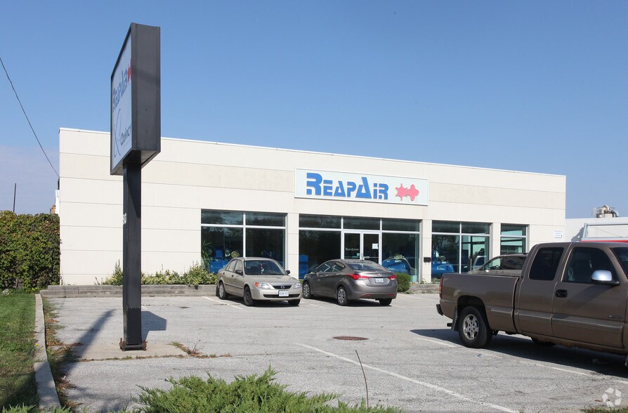 More Photos Of 513 Speers Rd, Oakville Warehouse For Lease