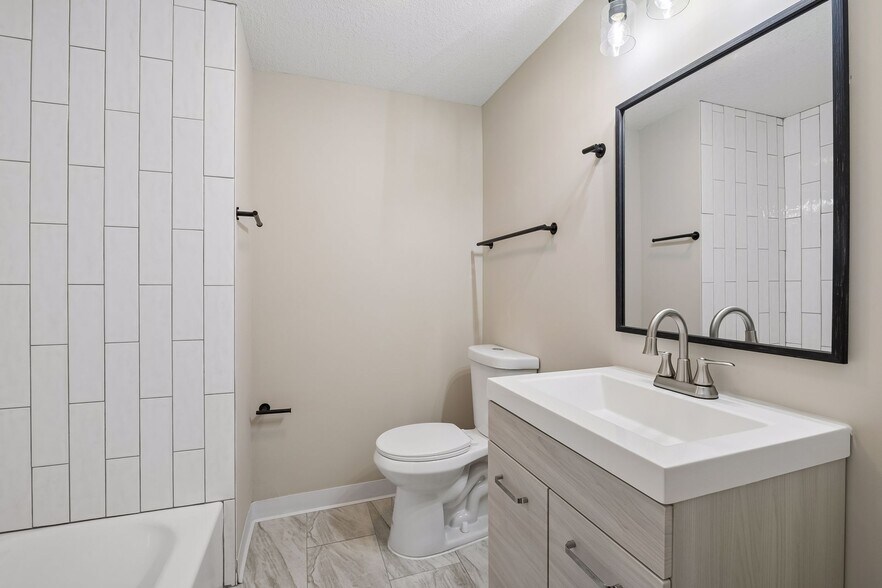 More Photos Of 4330 5th Ave S, Minneapolis Apartments For Sale