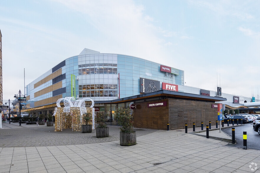 More Photos Of Brewery Walk, Romford General Retail For Sale