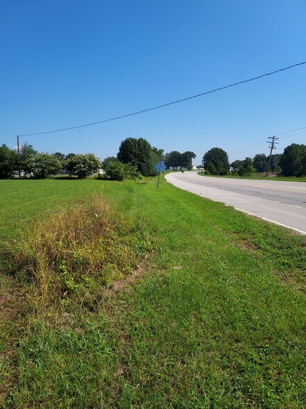 More Photos Of Old Georgia Hwy, Gaffney Land For Sale