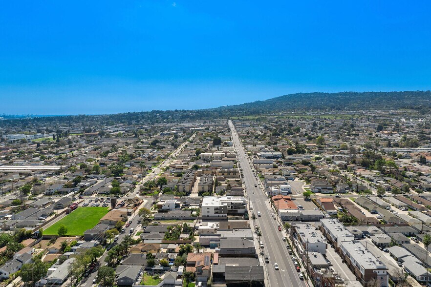 More Photos Of 24816-24820 Narbonne Ave, Lomita Storefront For Sale