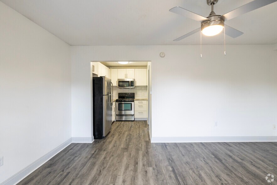 More Photos Of 1405 S Lorenzo Ave, Tampa Apartments For Sale