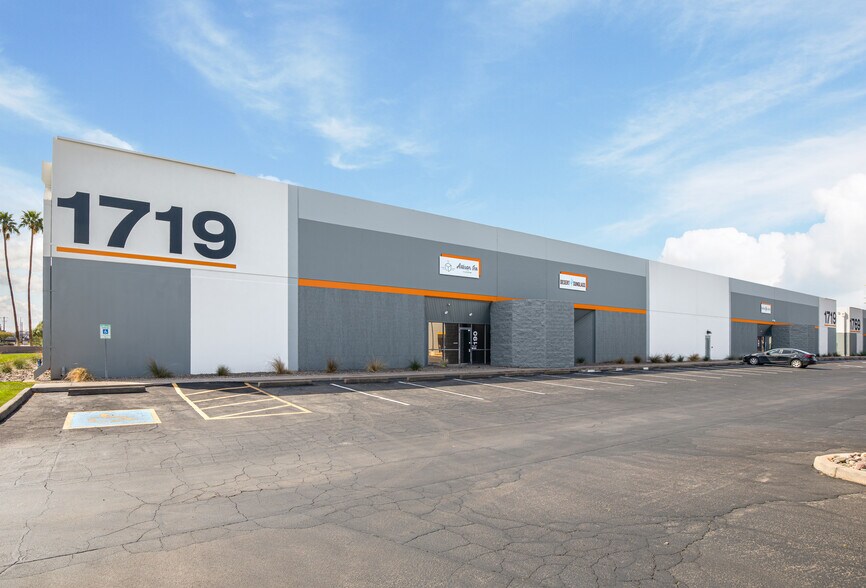 More Photos Of 1705 W University Dr, Tempe Unknown For Lease